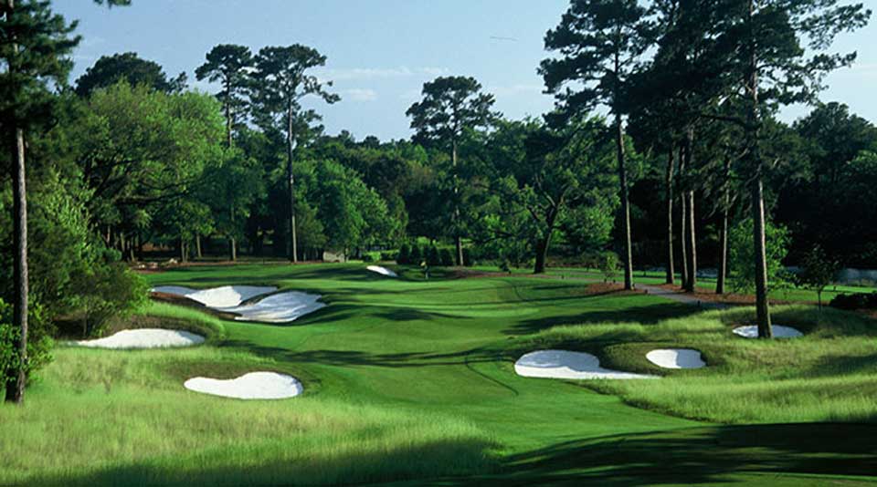 The picturesque par-3 6th at Caledonia.