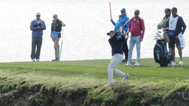 jordan spieth on 8th hole at pebble beach