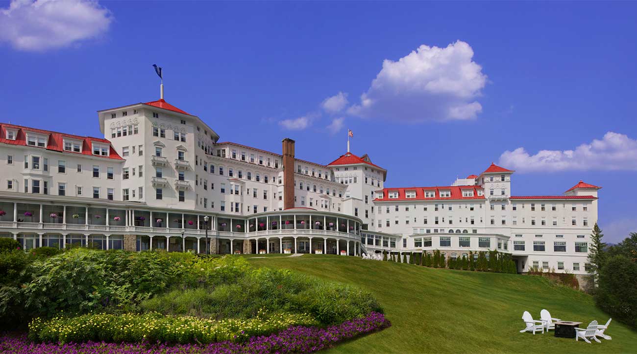 A view of the massive Omni Mount Washington Resort in Bretton Woods, N.H.