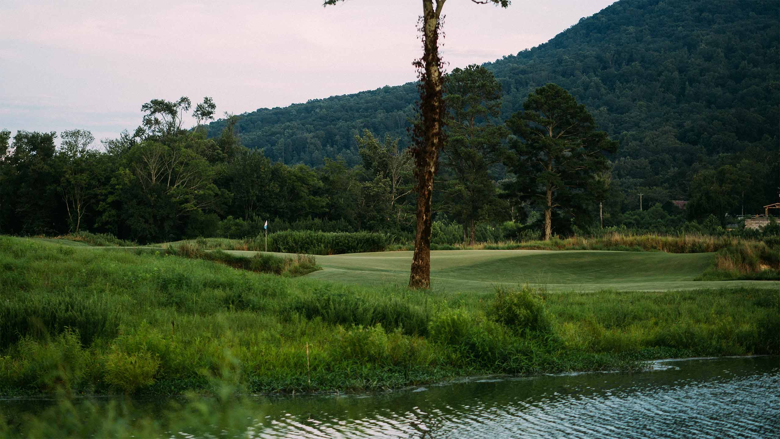 Sweetens Cove Golf Club in South Pittsburg, Tenn.