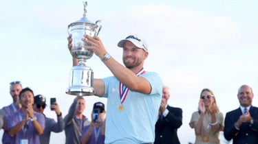 Wyndham Clark lifts U.S. Open trophy after win